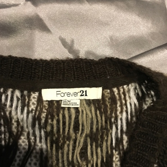 Sweater - Picture 2 of 3